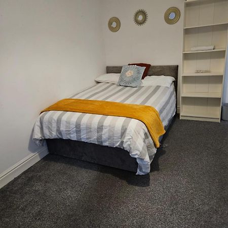 Double Room Close To Headingley Stadium Leeds  Exterior photo