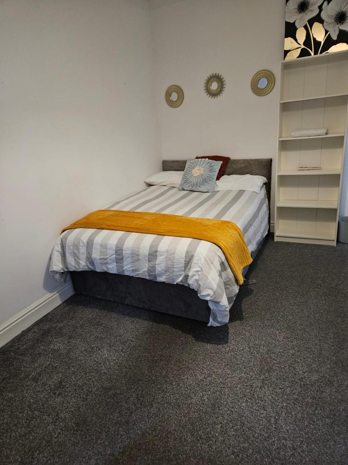 Double Room Close To Headingley Stadium Leeds  Exterior photo